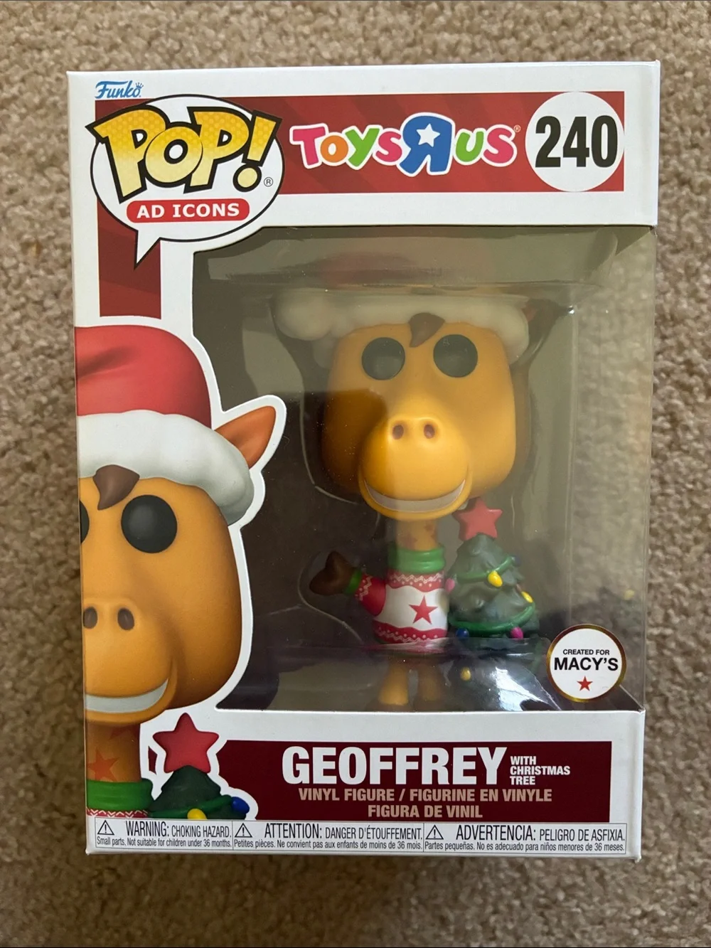 2024 Funko Pop! Ad Icons - Toys R Us Geoffrey With Christmas Tree Vinyl Figure - Picture 1 of 9